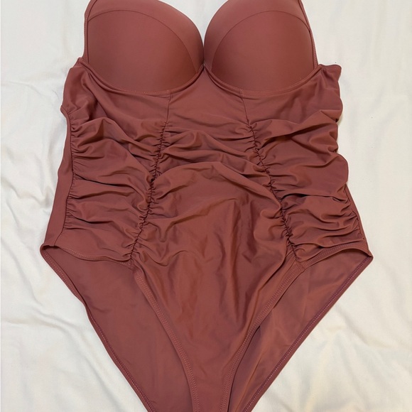 Light Brown One-Piece Swimsuit w/cups Sz 20 SKU 4 - Picture 1 of 3